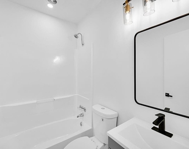 1253 Dunwoody Lane Ne - Photo Thumbnail 16