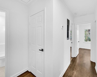 1253 Dunwoody Lane Ne - Photo Thumbnail 26