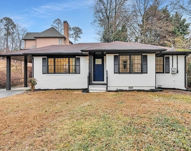 1253 Dunwoody Lane Ne - Photo Thumbnail 2