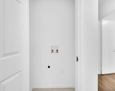 1253 Dunwoody Lane Ne - Photo Thumbnail 22