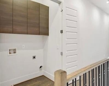 223 16th Street Nw - Photo Thumbnail 20
