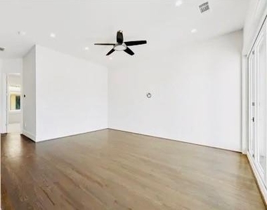 223 16th Street Nw - Photo Thumbnail 32