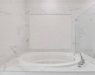 223 16th Street Nw - Photo Thumbnail 27