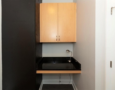 400 W Peachtree Street - Photo Thumbnail 15