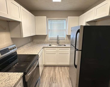 136 Hudson Bridge Terrace - Photo Thumbnail 2