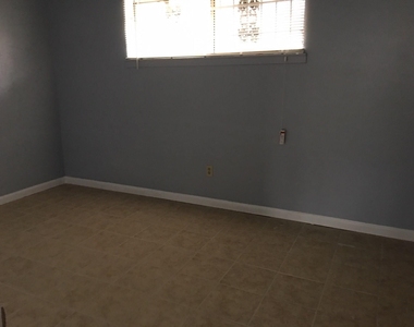 4118 Pickfair Street - Photo Thumbnail 4