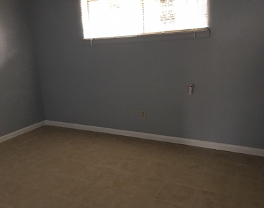 4118 Pickfair Street - Photo Thumbnail 3