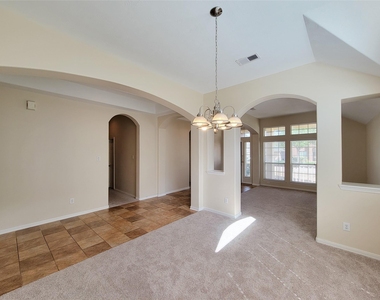 25219 Piney Heights Lane - Photo Thumbnail 5