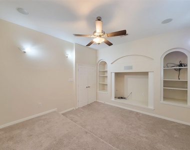 25219 Piney Heights Lane - Photo Thumbnail 16