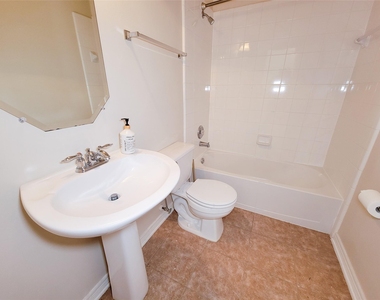 25219 Piney Heights Lane - Photo Thumbnail 33