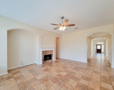 25219 Piney Heights Lane - Photo Thumbnail 18