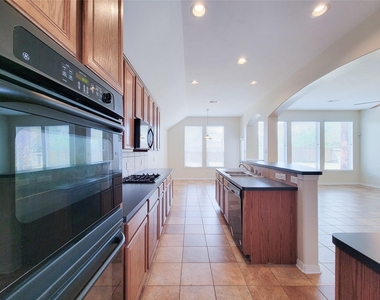 25219 Piney Heights Lane - Photo Thumbnail 31