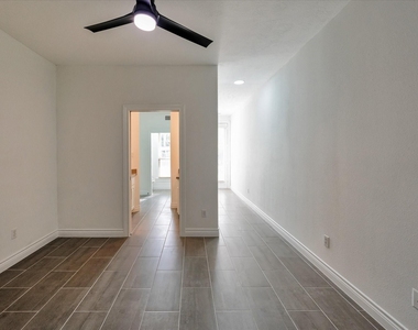 119 Capetown Lane - Photo Thumbnail 24