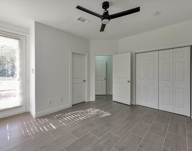 119 Capetown Lane - Photo Thumbnail 27