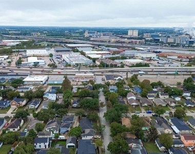 1511 Scharpe Street - Photo Thumbnail 22