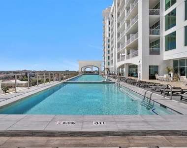 500 Seawall Boulevard - Photo Thumbnail 20