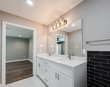 1623 Cherry Ridge Drive - Photo Thumbnail 30