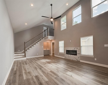 1623 Cherry Ridge Drive - Photo Thumbnail 18
