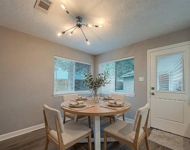 1623 Cherry Ridge Drive - Photo Thumbnail 9