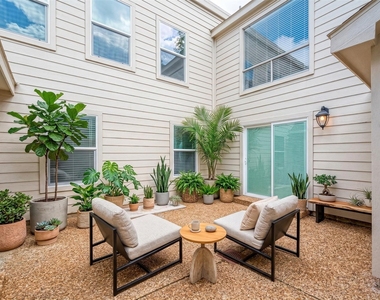 1623 Cherry Ridge Drive - Photo Thumbnail 40