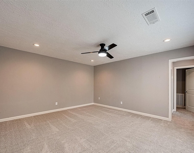 1623 Cherry Ridge Drive - Photo Thumbnail 34