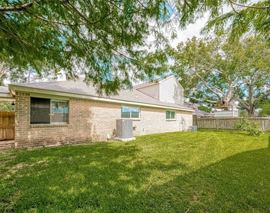 1623 Cherry Ridge Drive - Photo Thumbnail 46