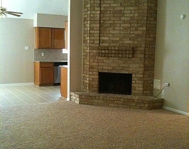 12511 Riverbend - Photo Thumbnail 4
