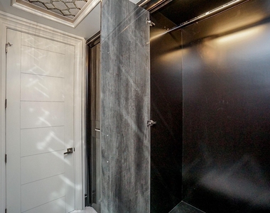 5711 Sugar Hill Drive - Photo Thumbnail 30