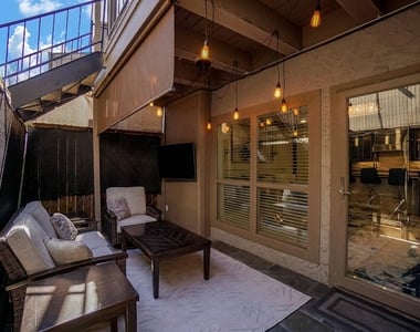 5711 Sugar Hill Drive - Photo Thumbnail 41