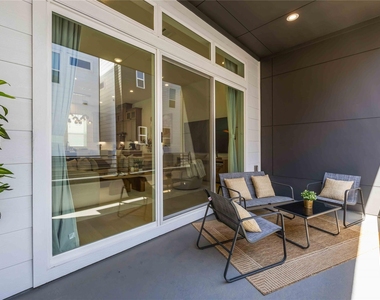 3028 Lamar Street - Photo Thumbnail 17
