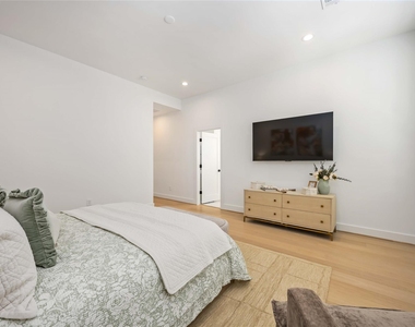 3028 Lamar Street - Photo Thumbnail 37