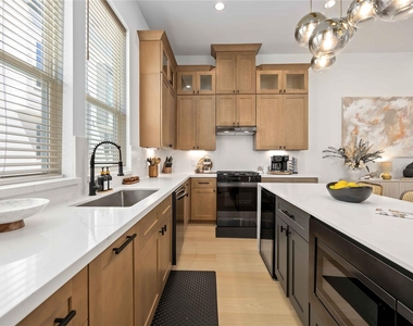 3028 Lamar Street - Photo Thumbnail 22