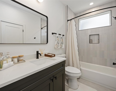 3028 Lamar Street - Photo Thumbnail 32