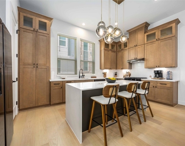 3028 Lamar Street - Photo Thumbnail 21