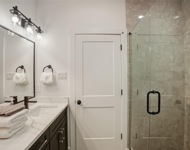 8017 Cora Street - Photo Thumbnail 20