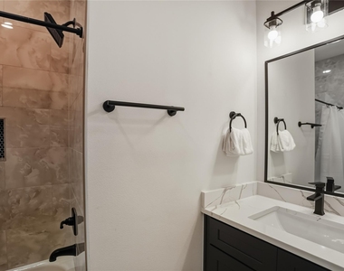 8017 Cora Street - Photo Thumbnail 15