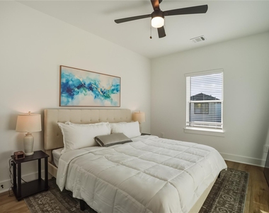 8017 Cora Street - Photo Thumbnail 22