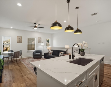 8017 Cora Street - Photo Thumbnail 8