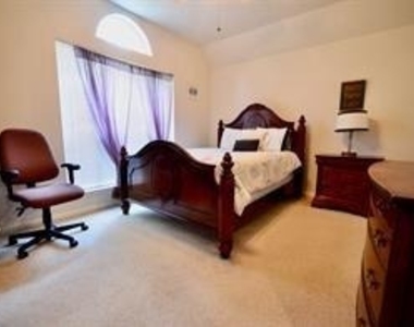 17715 Emerald Garden Lane - Photo Thumbnail 36