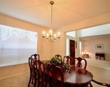 17715 Emerald Garden Lane - Photo Thumbnail 7