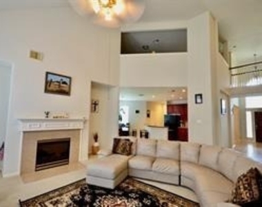 17715 Emerald Garden Lane - Photo Thumbnail 15