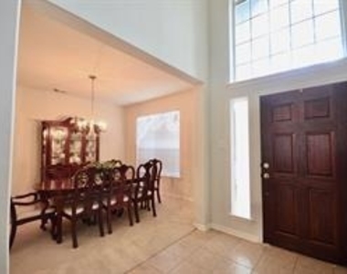 17715 Emerald Garden Lane - Photo Thumbnail 5