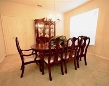 17715 Emerald Garden Lane - Photo Thumbnail 6