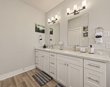 6744 Del Rio Street - Photo Thumbnail 20