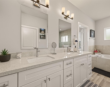 6744 Del Rio Street - Photo Thumbnail 21
