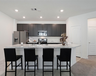 4007 Mossy Banks Lane - Photo Thumbnail 11