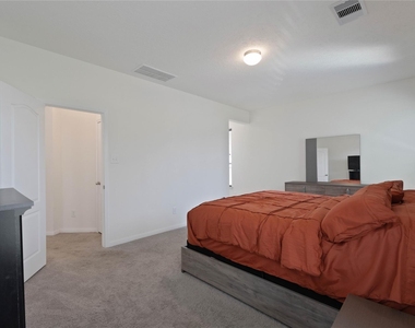 4007 Mossy Banks Lane - Photo Thumbnail 18