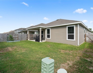 4007 Mossy Banks Lane - Photo Thumbnail 31