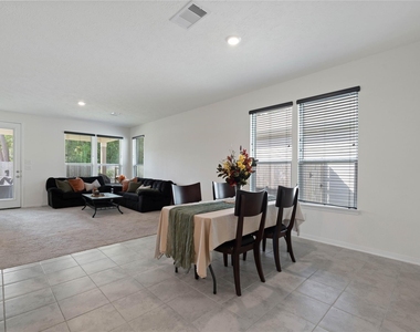 4007 Mossy Banks Lane - Photo Thumbnail 15