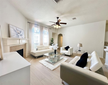 5822 Carta Valley Lane - Photo Thumbnail 6